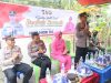 Masih Rangkaian HUT Ke-77 RI dan HKGB ke-70, Kapolres Sidrap Didampingi Ketua Bhayangkari Bedah Rumah Warga
