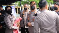 Bocah Terjebak Dalam Reruntuhan Diselamatkan TNI Polri