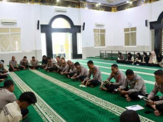 Tingkatkan Keimanan, Polres Sidrap Gelar Yasinan Bersama