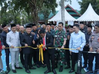 Bupati Sidrap Resmikan Lapangan Pickleball di Kantor DPRD