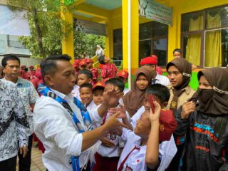 Bupati dan Wabup Sidrap Hadiri Temu Guru PGRI Dua Pitue