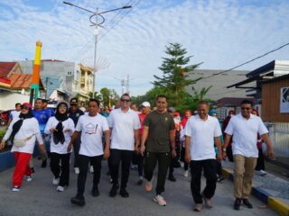 Ribuan Warga Sidrap Meriahkan Jalan Santai Sambut HUT ke-80 Kemerdekaan RI