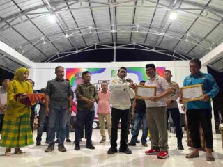 Tutup Pentas Seni Pitu Riase, Bupati Sidrap Paparkan Program Infrastruktur