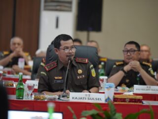 Kajati Sulsel Agus Salim Ajukan Usulan Penting untuk Penyusunan RUU KUHAP Dalam Kunker Spesifik Komisi III DPR RI Perkuat Peran Jaksa sebagai Dominus Litis