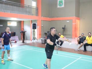 Wujud Soliditas Antar Personel, Polres Sidrap Gelar Pertandingan Bulutangkis