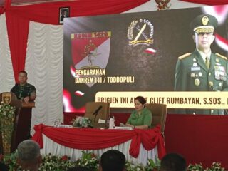 Brigjen TNI Andre Clift Rumbayan, S.Sos., M.M.,Tekankan Disiplin dan Integritas Prajurit di Sidrap