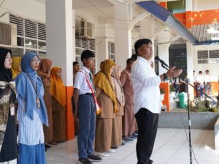 Pentingnya Pendidikan Politik Sejak Dini, KPU Sidrap Sosialisasi di SMKN 2 Sidrap