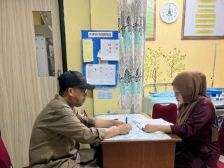 Dr. Ishak Kenre Pastikan Nakes Sidrap Siaga Penuh, Arahan Bupati Diterjemahkan ke Lapangan