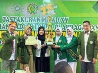 ITKES Sidrap Tunjukkan Semangat Kebersamaan di Milad XVI dengan Jalan Sehat dan Defile