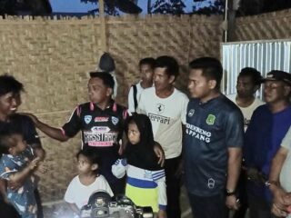 Peduli, Bupati Sidrap Sambangi Rumah Warga di Lasiwala