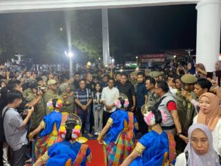 Antusias Warga Membludak Sambut Andi Syaqirah, Bupati Sidrap Sampaikan Apresiasi