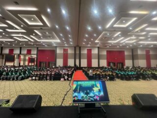 ITKES Muhammadiyah Sidrap Wisuda 939 Lulusan, Rektor Tegaskan Mutu Akademik Bertaraf Nasional