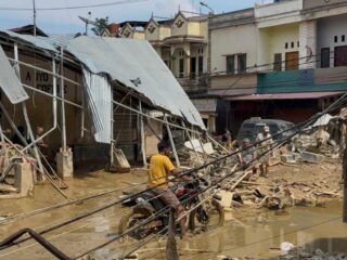 Kebohongan Soal Listrik di Aceh Pulih 93% Menyakitkan Korban dan Tidak Bisa Ditolerir, "Pecat Bahlil dan Darmo"