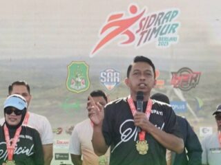 Bupati Syaharuddin Lepas 1.500 Peserta Sidrap Timur Berlari 2025