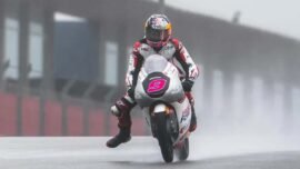 Veda Ega Pratama Guncang Buriram, Start Moto3 dari Posisi 5 dengan Gaya Berani