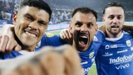 Persib Bandung Gila Gol, Maung Bandung Pesta 5-0, Tahta Liga 1 Makin Dekat