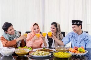 Dari Panakkukang hingga Pettarani: Warga Makassar Cerita Serunya Berbuka Puasa