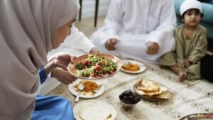 Soppeng dan Wajo Bersiap Berbuka: Kolak, dan Tradisi Ramadan Menghiasi Kota