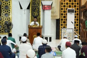Safari Ramadan di Masjid Raya, Bupati Soroti Berkah Ramadan bagi Ekonomi Warga