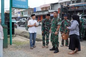 Momen Hangat di Dua Pitue, Dandim Sidrap Safari Ramadhan, Berbagi Sembako, hingga Bangun Mushola