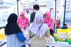 Polres Sidrap Gelar Pasar Murah, Fantry: Tekan Lonjakan Harga Jelang Idul Fitri