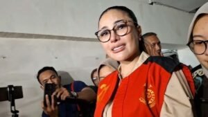 Hukuman Nikita Mirzani Tetap 6 Tahun