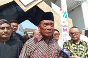 Muhadjir Effendy “Muncul di KPK”, Kasus Kuota Haji Rp622 Miliar Kian Panas, Nama-Nama Besar Mulai Terseret