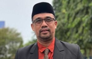 Di Balik 13 Penghargaan dan Turunnya Kematian Ibu-Bayi, Ada Jejak Kepemimpinan Dr Ishak Kenre di Dinkes Sidrap