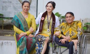 Air Mata Wisuda USU, dr Livia Anastasia Sianturi Lulusan Cum Laude IPK 3,99, Dokter Cantik dari Sidikalang yang Harumkan Nama Keluarga