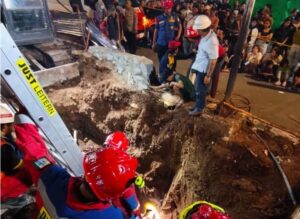 Balita Tewas Terjatuh ke Lubang Proyek di Tebet Jaksel