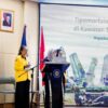 Dr. Fahdiana Yuniasih mempresentasikan disertasinya dalam sidang promosi doktor terbuka di Departemen Arsitektur Fakultas Teknik Universitas Indonesia, Depok, Rabu (1/7/2026).
