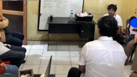 Polres Dairi Sumut memediasi perkara kekerasan melibatkan 2 emak-emak yang bekerja sebagai pedagang (7/7/2026).