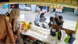 Tangkapan Layar Cuplikan Video dari CCTV UMAH OOTD - ES TEH