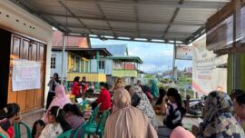 Mahasiswa PBL III FKM Unhas Libatkan Kader Kesehatan Cegah Hipertensi di Desa Labokong