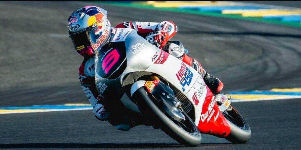 Veda Ega Pratama memacu motornya pada balapan Moto3 Grand Prix Jerman di Sirkuit Sachsenring, Hohenstein-Ernstthal, Minggu (12/7/2026).