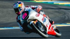 Veda Ega Pratama memacu motornya pada balapan Moto3 Grand Prix Jerman di Sirkuit Sachsenring, Hohenstein-Ernstthal, Minggu (12/7/2026).