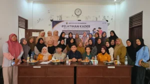 Unhas Latih Kader Posyandu di Bulukumba, Fokus Atasi Anak Susah Makan dan Kecanduan Gawai