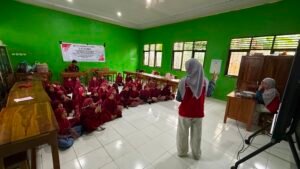 KKN-T Unhas Kenalkan Bahasa Arab kepada Anak-anak di Desa Betao Sidrap