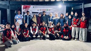 Saat Mahasiswa Unhas Bawa ‘Hujan Buatan’ ke Sidrap, Pekarangan Warga Cipotakari Kini Tak Lagi Bergantung Ember