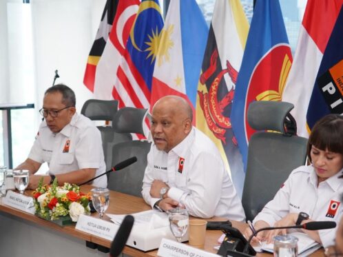 Ketua Umum Persatuan Insinyur Indonesia (PII) Dr-Ing. Ir. Ilham Akbar Habibie, MBA. IPU. ASEAN Eng. yang juga Chairman of ASEAN Federation of Engineering Organizations (AFEO) dalam pertemuan dengan para pemimpin redaksi media di Kantor PII Pusat di Gedung Graha Rekayasa Indonesia, Jakarta, Selasa (4/8/2026).
