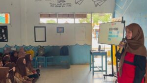 Pesan Mahasiswa KKN Unhas di Pajelele Sidrap: Pernikahan Dini Itu Seperti Memanen Padi yang Belum Menguning