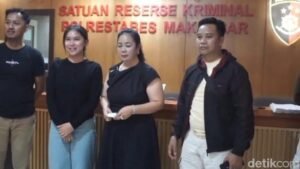 Pelarian 2 Bulan Berakhir di Apartemen Makassar, Emak-Emak Pencuri Emas Malah Mengamuk Saat Ditangkap