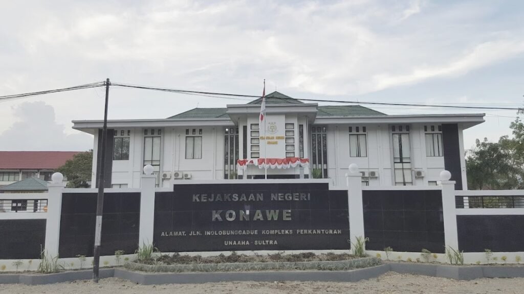 Kepala Desa Aktif Masuk Sel Tahanan, Tambang Pasir Ilegal di Konawe Seret Tiga Tersangka