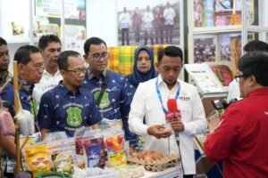 Bupati Sidrap Perkenalkan Produk Lokal, Syaharuddin Alrif: Kualitas Kita Tidak Kalah dari Daerah Lainnya