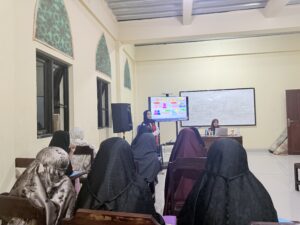 Mahasiswa KKN Unhas Edukasi Santri SMP di Sidrap, Kenalkan Pentingnya Sunscreen Sejak Dini