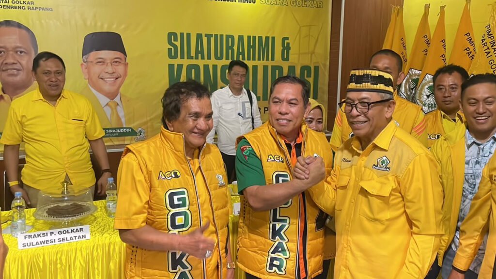 IAS Datang ke Sidrap, Mahmud Yusuf Muncul Dengan Rompi Kuning