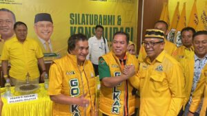 IAS Datang ke Sidrap, Mahmud Yusuf Muncul Dengan Rompi Kuning