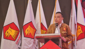 Lima Bupati Sekaligus Masuk Gerindra, Panggung Dasco di Makassar Kirim Sinyal Politik Kuat untuk Sulsel