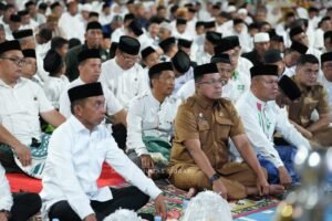 Maulid Akbar di Taman Usman Isa, Bupati Syaharuddin Serukan Penguatan Akhlak