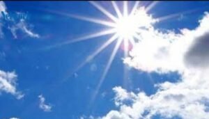 Cuaca Parepare Besok 17 September: Cerah hingga Sore, Suhu 32°C dan Waspada Angin Kencang